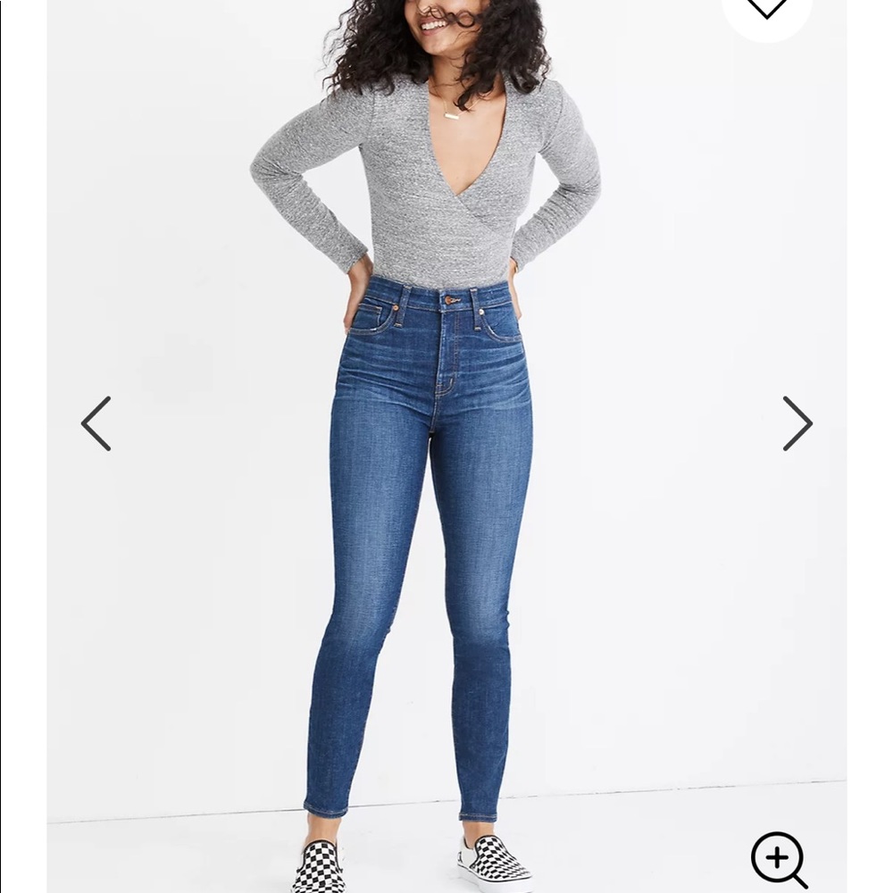 Curvy High-Rise Skinny Jeans in Moreaux Wash